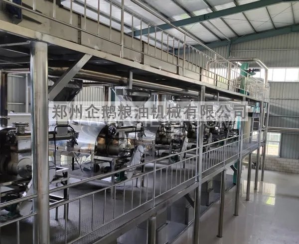 投資建花生油加工廠，選擇企鵝糧油機(jī)械設(shè)備事半功倍(圖2)